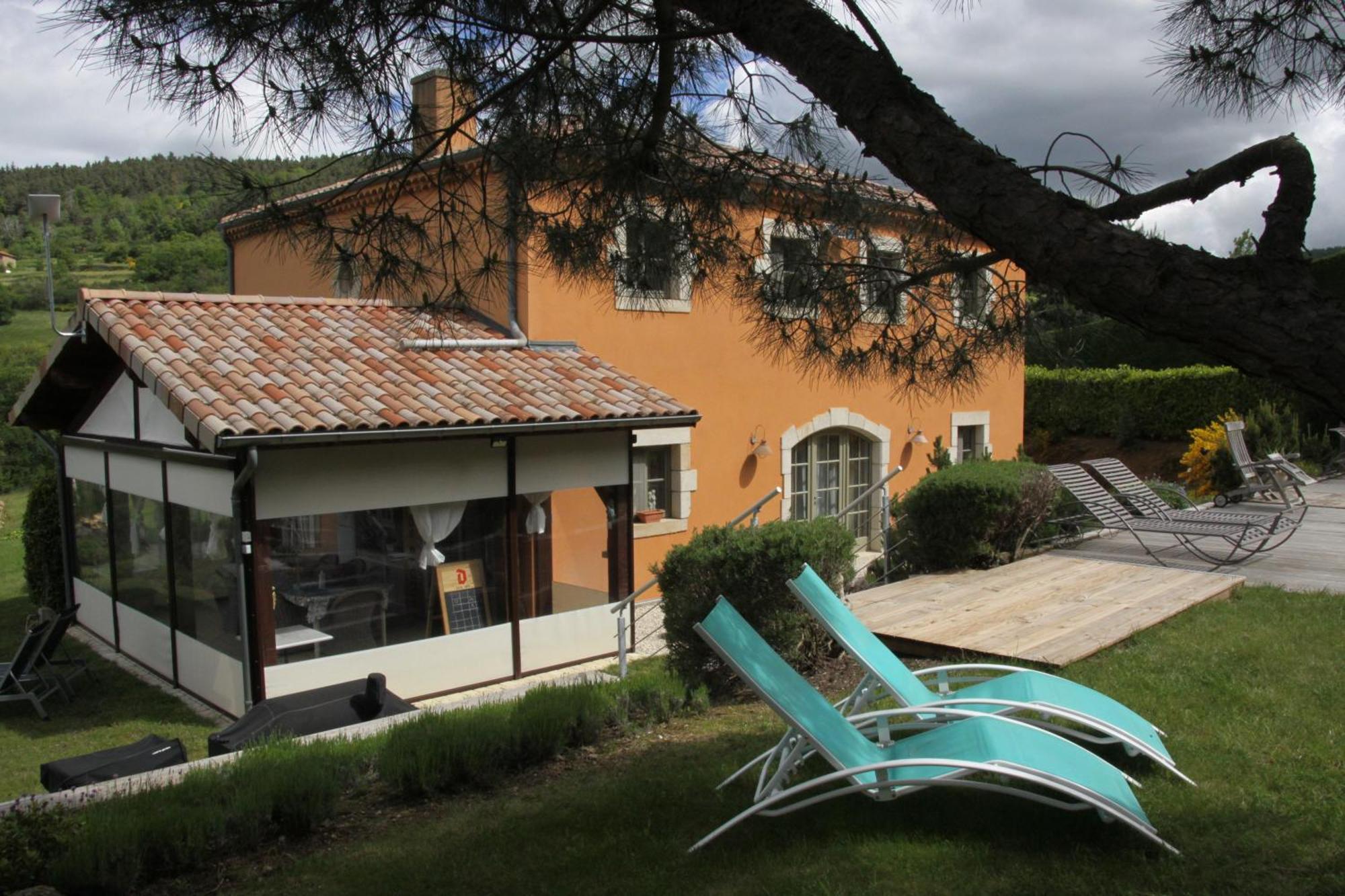 La Bastide De Fontaille Acomodação com café da manhã Saint-Félicien Exterior foto