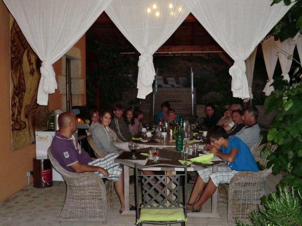 La Bastide De Fontaille Acomodação com café da manhã Saint-Félicien Exterior foto